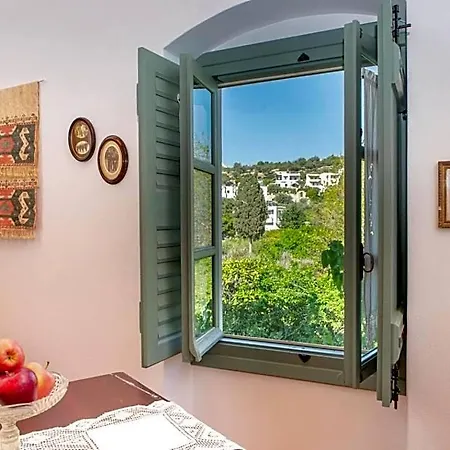 Matakia מלון Naxos City