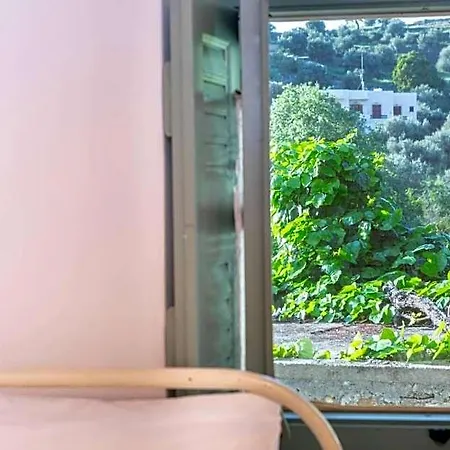 מלון Matakia Naxos City